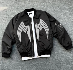 Unisex Siyah Bomber Mont – Venom Beyaz Örümcek Logolu, Fermuarlı Cepli, Kapitone Astarlı Günlük Mont - Siyah