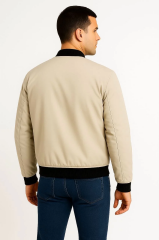 Erkek Bomber Mont Ceket – Fermuarlı, Kapitone İçi Astarlı, Su İtici Kumaş, Regular Fit, Uzun Kollu, Yandan Cepli, Bahar & Kış Rahat Günlük Stil - Bej